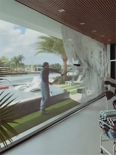 gutter cleaning service professional