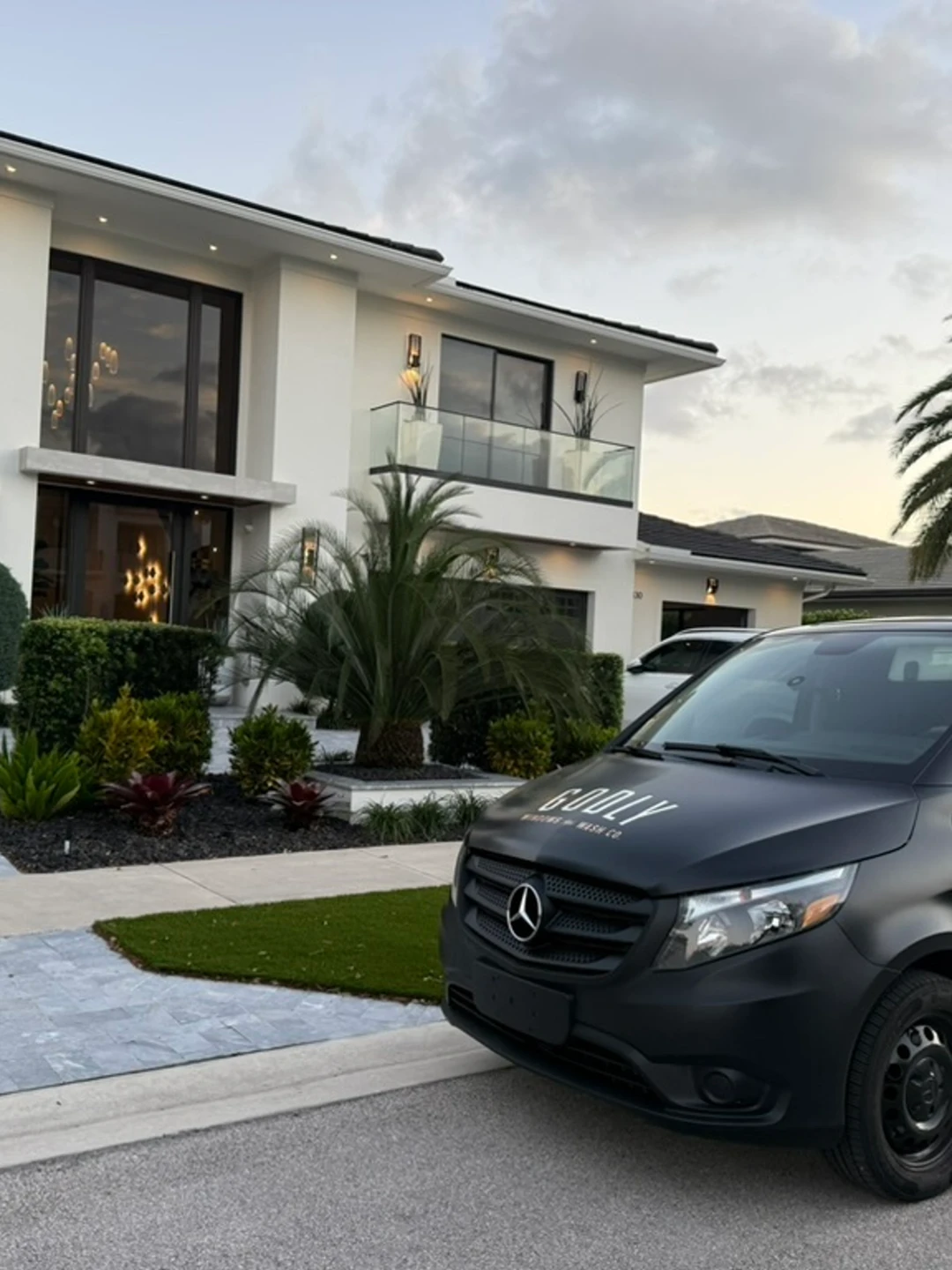 roof cleaning service in South Florida