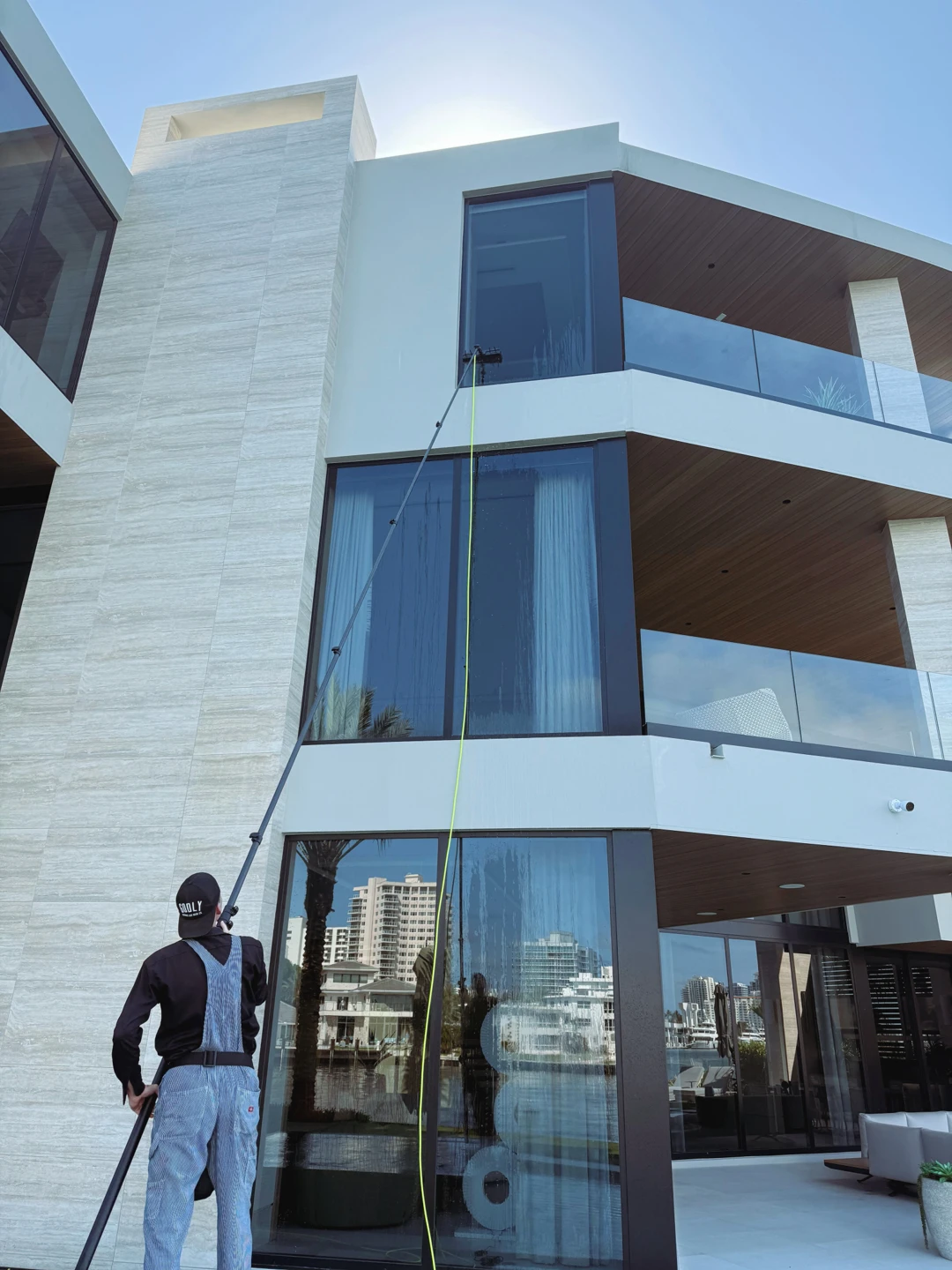 professional window cleaning in Lauderhill